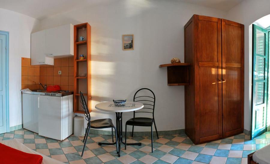 Apartments Martina ブリスト エクステリア 写真